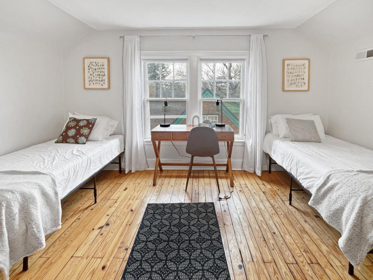 Cozy 3Br Home By Ingersoll Restaurant Scene Des Moines Buitenkant foto